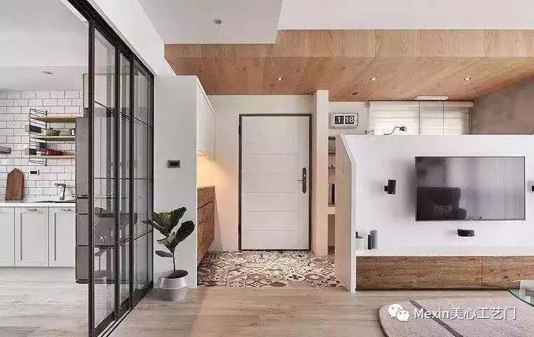 黑框玻璃門，讓人一秒種草的家裝界新網紅。 